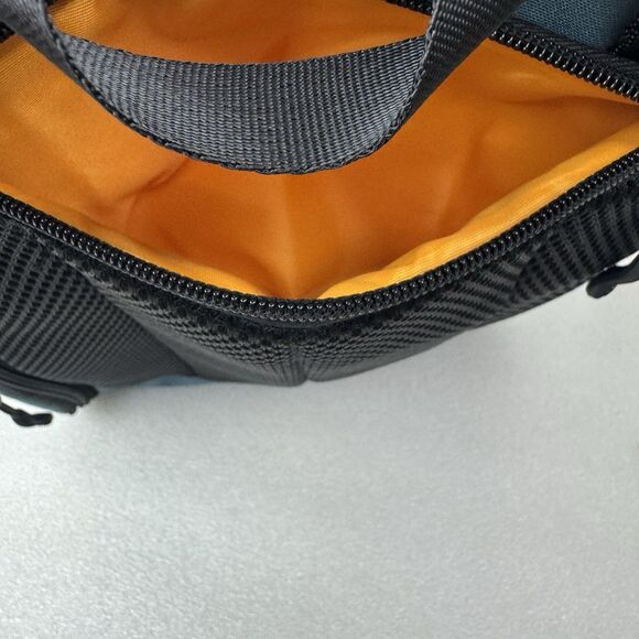 Travelon The Voyages Anti-Theft Tour Bag NWT - Picture 8 of 10